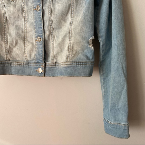 U2B light wash distressed stretch crop denim jean jacket - Small - Picture 7 of 16